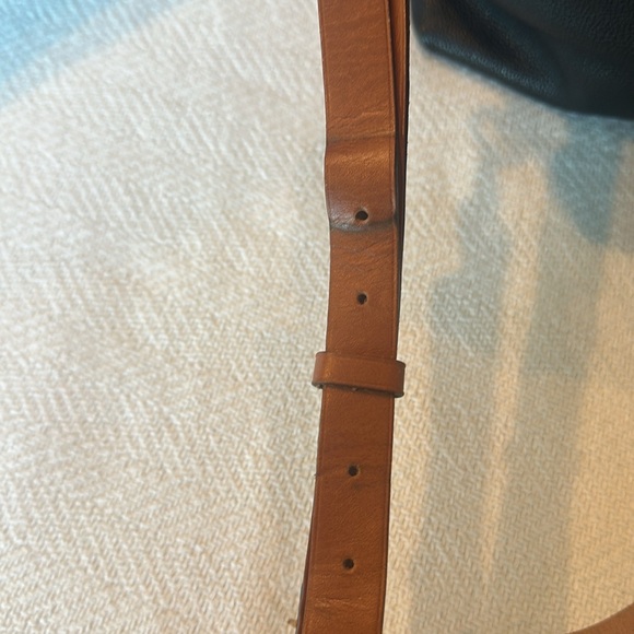 Mark & Graham Black and Brown Leather Women's Tote Bag - Picture 8 of 10